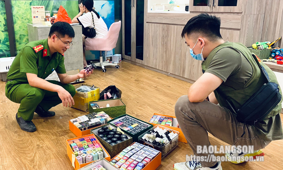 Tăng cường phòng, chống tác hại  của thuốc lá điện tử, thuốc lá nung nóng