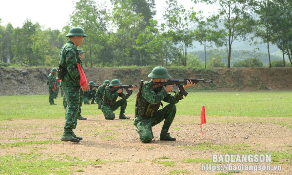 Ghi nhận ở đơn vị điểm huấn luyện kỹ thuật chiến đấu bộ binh