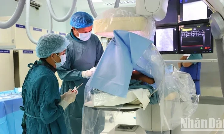 Tích cực truyền thông chính sách nhân 15 năm Ngày Bảo hiểm y tế Việt Nam
