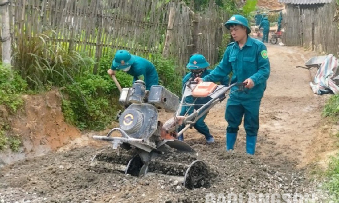 Hòa Bình xây dựng lực lượng dân quân vững chắc