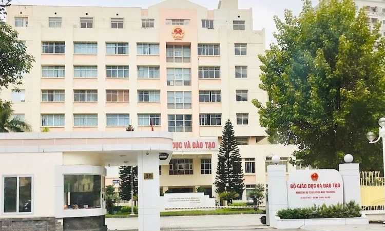 Bộ Giáo dục và Đào tạo mở thêm thời gian xác nhận nhập học