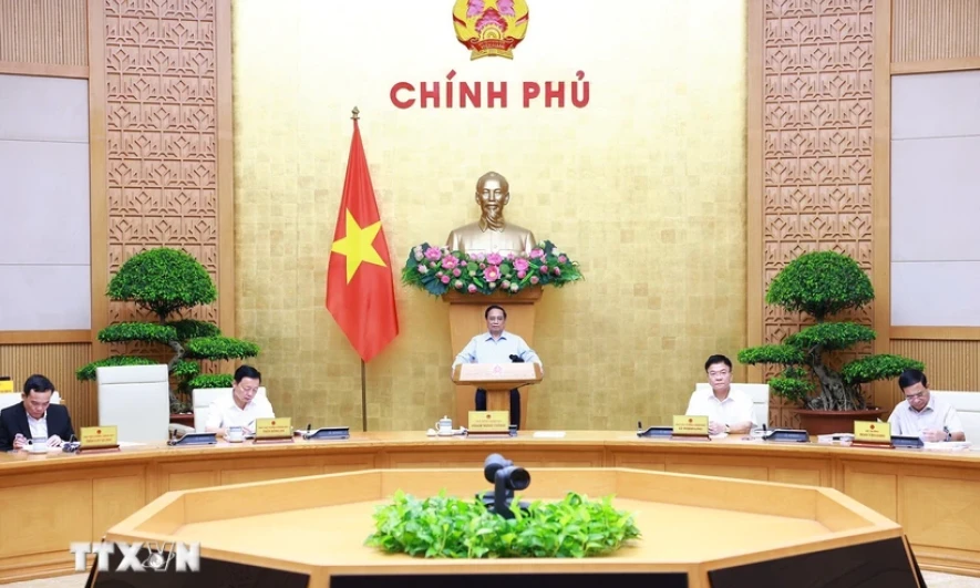 Nghị quyết phiên họp chuyên đề về xây dựng pháp luật tháng 8