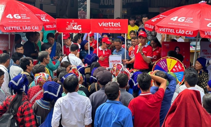 Viettel và cuộc cách mạng phổ cập smartphone cho mọi người dân