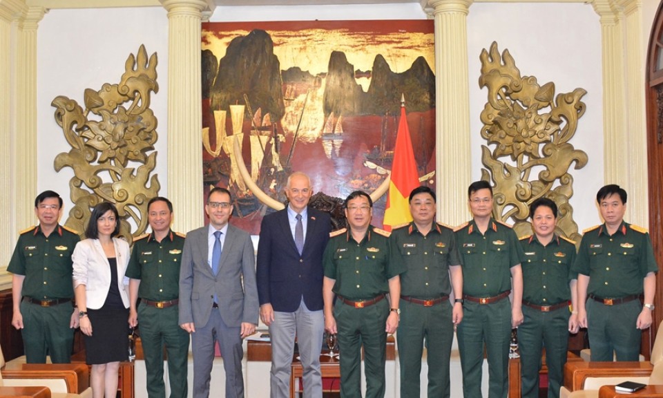 Thượng tướng Phạm Hoài Nam tiếp Chủ tịch Hội đồng Thương mại Thổ Nhĩ Kỳ - Việt Nam