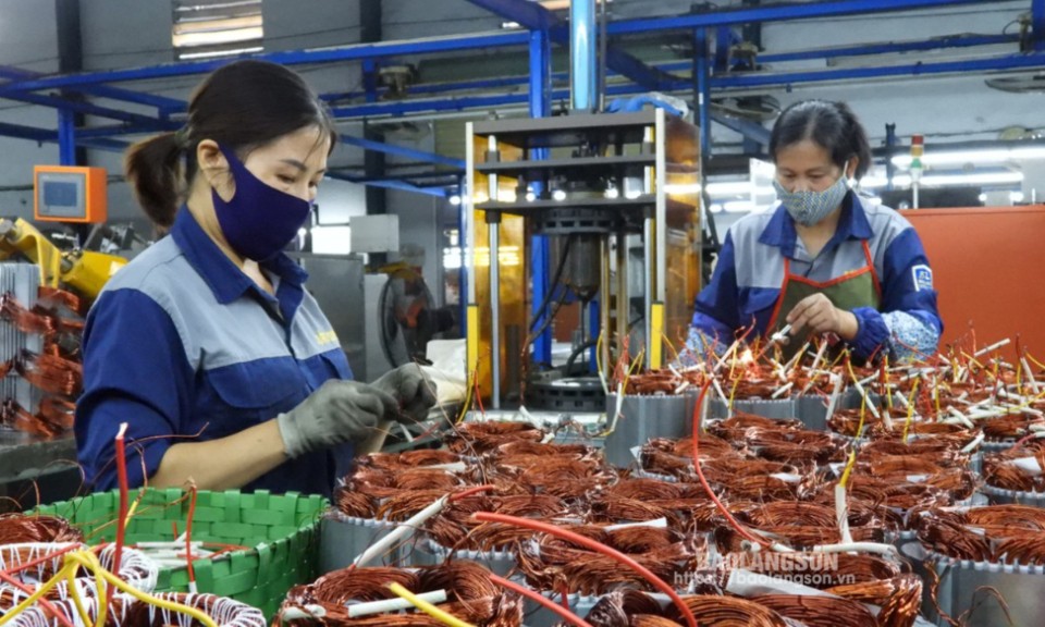Tạo dựng môi trường đầu tư  kinh doanh thông thoáng