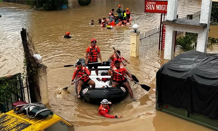 Điện thăm hỏi Philippines sau bão Trà Mi
