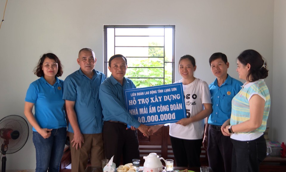 Xuân về trong những mái ấm công đoàn