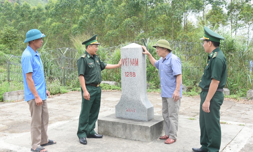 Ấm tình quân, dân nơi biên giới