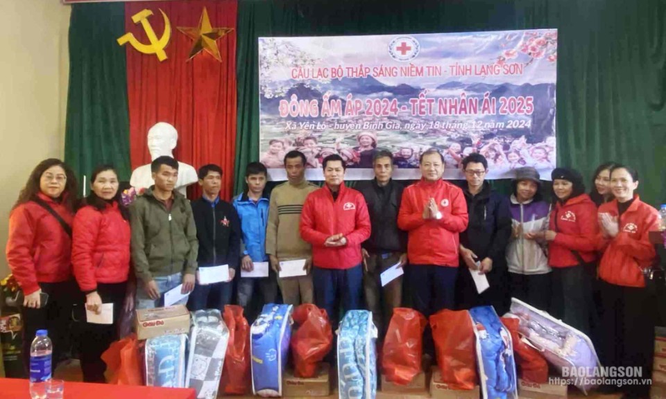 động thiện nguyện ý nghĩa tại chương trình Đông ấm áp 2024 - Tết Nhân ái 2025 tại xã Yên Lỗ, huyện Bình