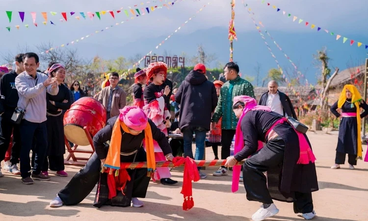 Fansipan - điểm đến không thể bỏ lỡ trong dịp Tết Nguyên đán 2025
