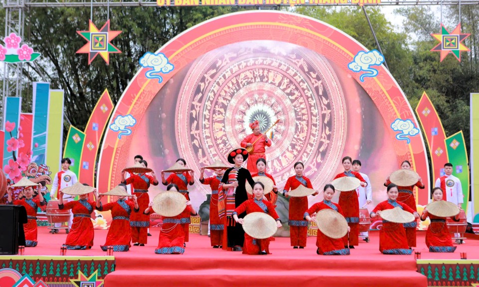 Tràng Định: Khai mạc lễ hội Lồng Thồng Bủng Kham, thị trấn Thất Khê Xuân Ất Tỵ năm 2025