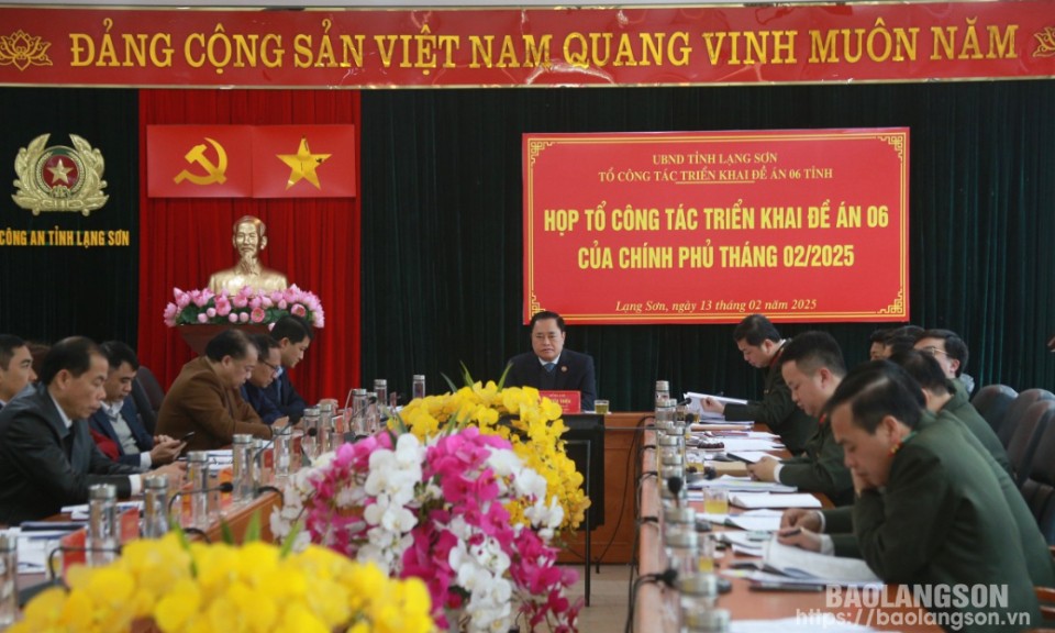 Họp Tổ công tác triển khai Đề án 06 của Chính phủ