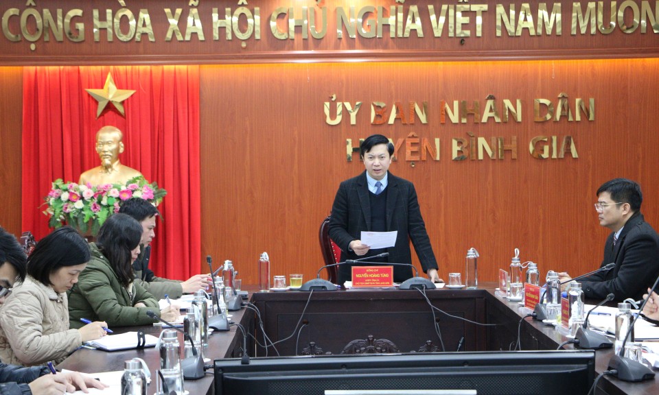 tỉnh kiểm tra việc thực hiện chương trình xóa nhà tạm, nhà dột nát và hỗ trợ khắc phục hậu quả cơn bão số
