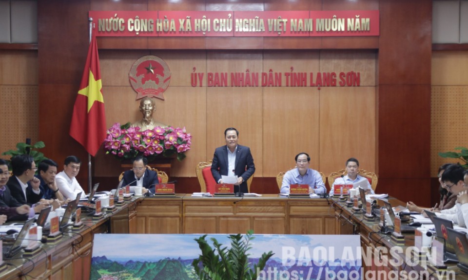UBND tỉnh họp thường kỳ tháng 3 (phiên thứ 2):  Đánh giá tình hình thực hiện kế hoạch phát triển kinh