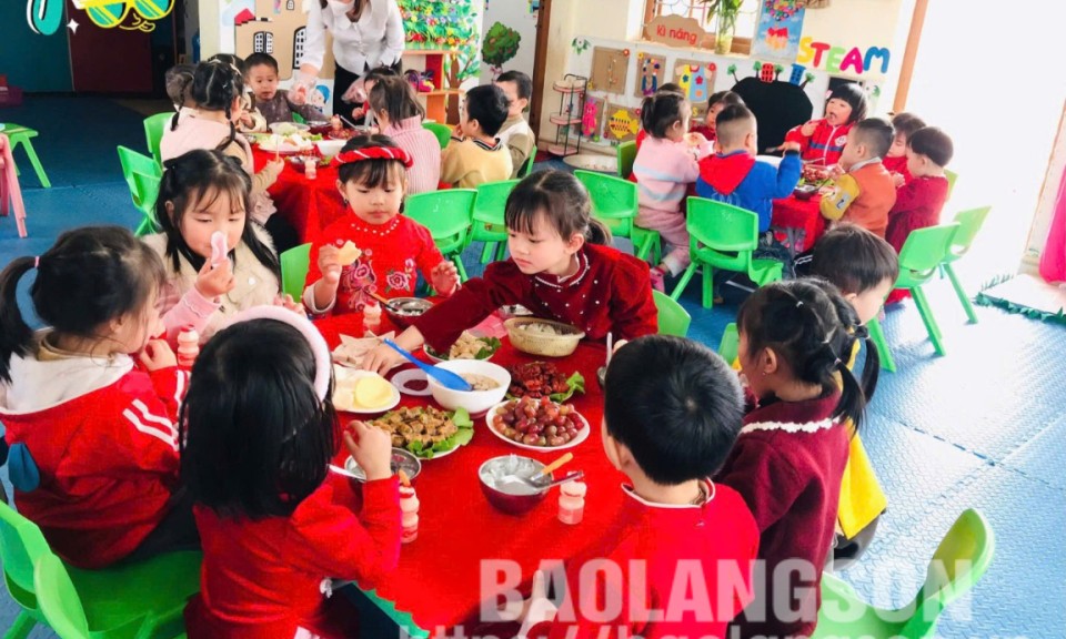 Trường Mầm non thị trấn Đình Lập: Điểm sáng từ những phong trào thi đua thiết thực