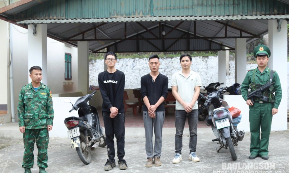 Đồn Biên phòng Tân Thanh bắt giữ 3 đối tượng người Trung Quốc nhập cảnh trái phép vào Việt Nam