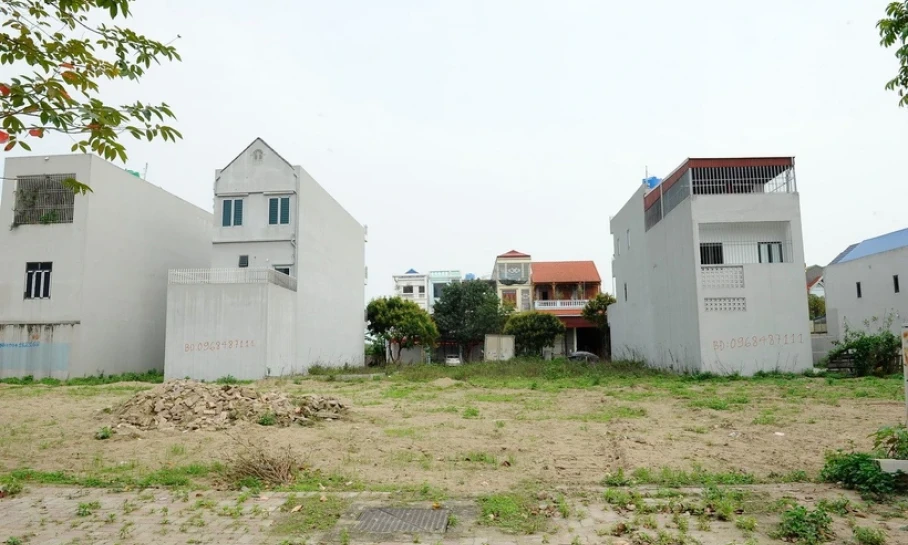 Sốt đất lan rộng, người người đổ xô đầu tư