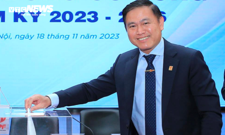 Phó Chủ tịch VFF rút đơn từ chức