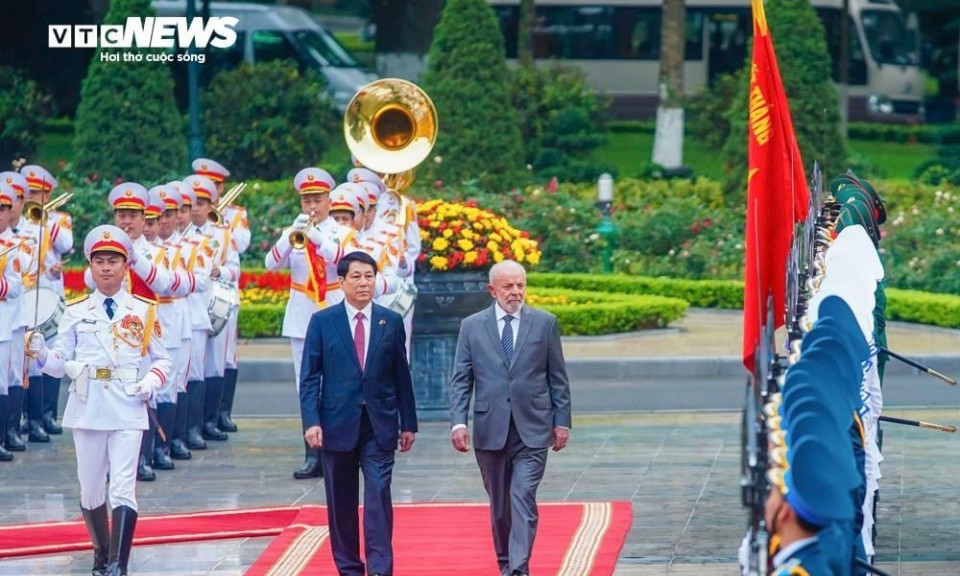 Chủ tịch nước Lương Cường chủ trì lễ đón Tổng thống Brazil