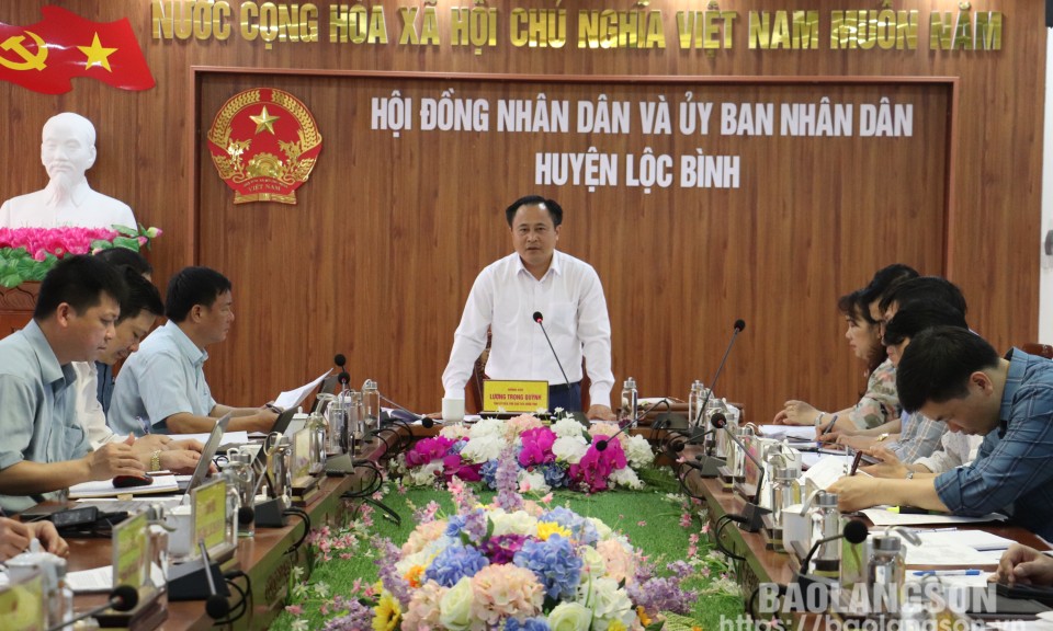 Lãnh đạo UBND tỉnh kiểm tra tình hình thực hiện các dự án trên địa bàn huyện Lộc Bình