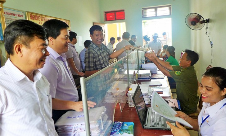 Đề xuất nhiệm vụ, quyền hạn của Hội đồng nhân dân xã, phường
