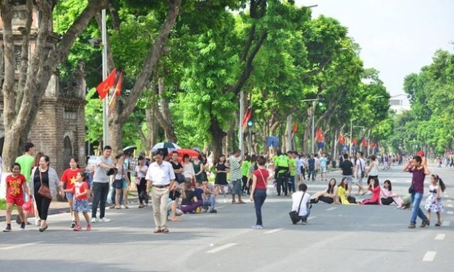 Trong tháng 4-2025, công chức, người lao động được nghỉ lễ 7 ngày