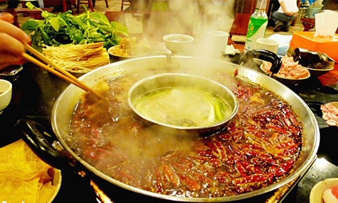 Cho thuốc phiện vào lẩu để khách ‘ăn là nghiện’, chủ quán Trung Quốc bị kết án