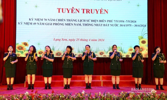 “Tiếp lửa” truyền thống yêu nước  cho thế hệ trẻ