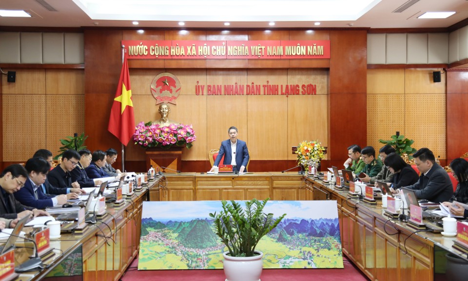 Tiếp tục phối hợp chặt chẽ để ngăn chặn các đối tượng buôn lậu, vận chuyển hàng hóa trái phép qua địa