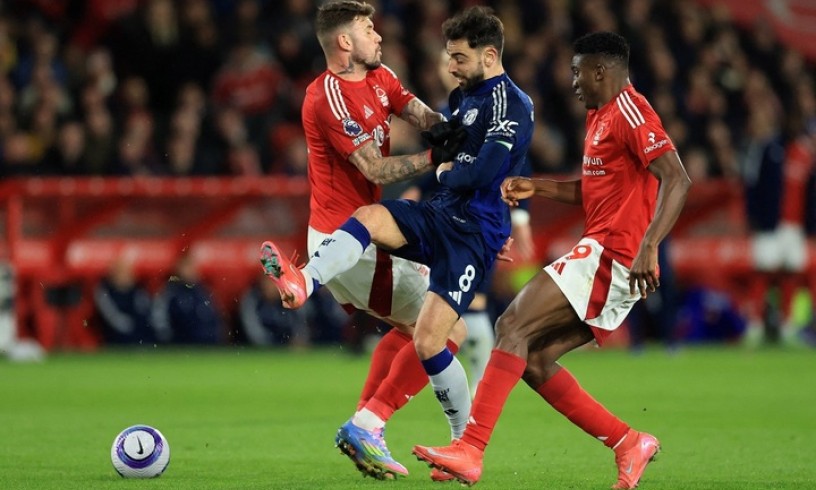 Sút 23 lần không ghi bàn, Man Utd thua đau