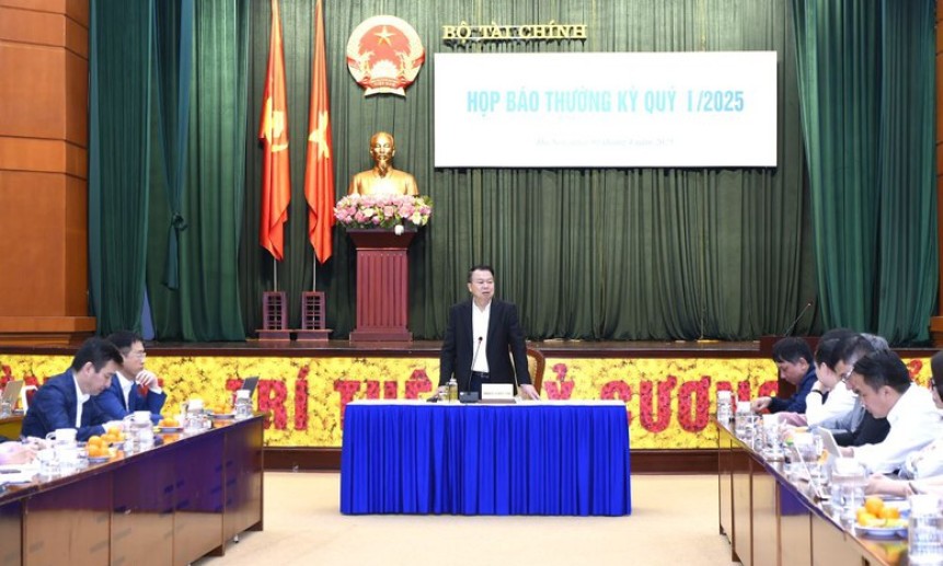 Bộ Tài chính lên tiếng về việc Hoa Kỳ tăng thuế lên hàng hóa Việt Nam