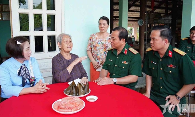 Sửa quy định tặng danh hiệu Bà mẹ Việt Nam anh hùng
