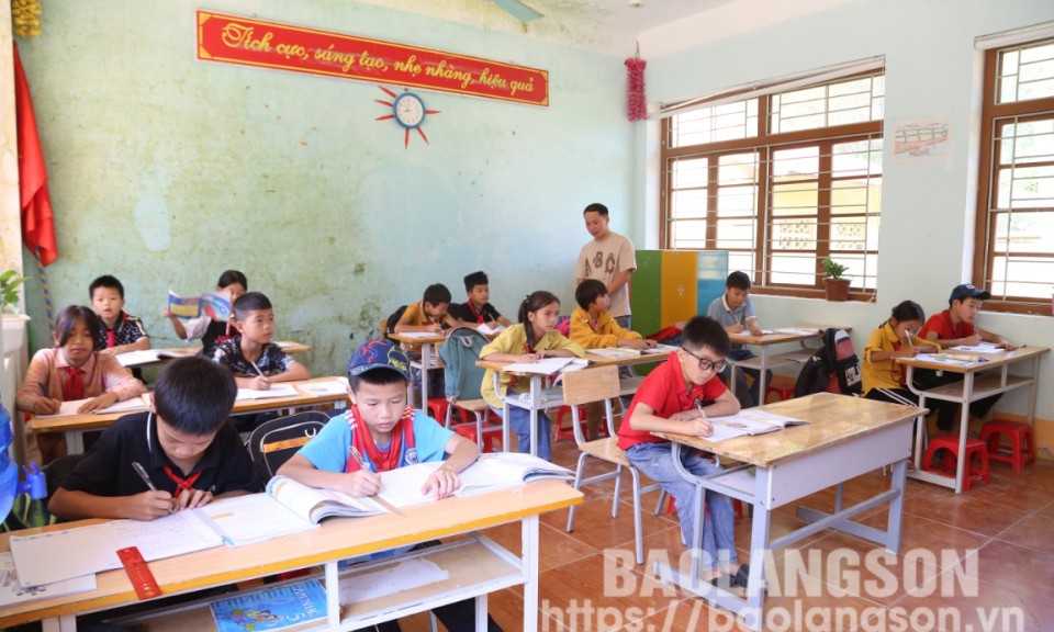 Lạng Sơn triển khai đại trà mô hình dạy học 5 ngày/tuần tại các cơ sở giáo dục trung học từ ngày 8/4
