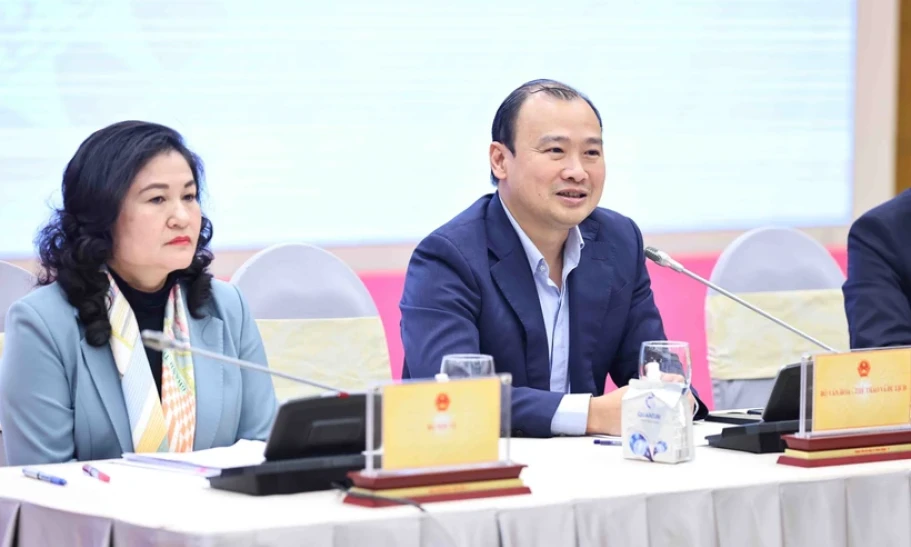 “Sẽ có biện pháp hạn chế hoạt động của người nổi tiếng khi quảng cáo sai”