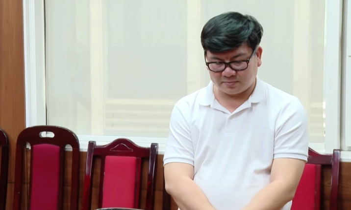 Quang Linh Vlogs, Hằng Du Mục bị bắt: Ai chỉ đạo mua bột rau củ để làm kẹo Kera?
