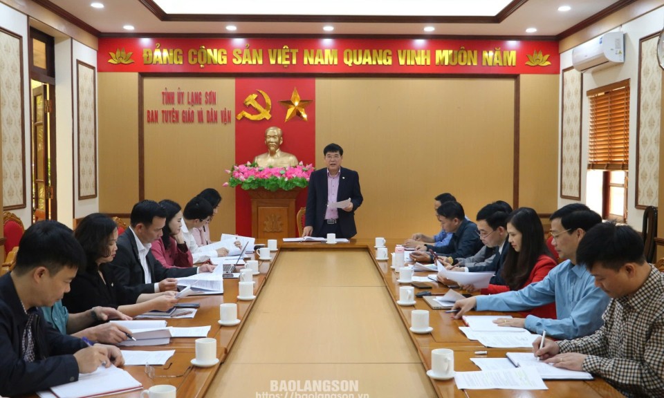 Họp bàn thống nhất việc rà soát, sắp xếp hoạt động trang tin điện tử các cơ quan khối đảng, đoàn thể