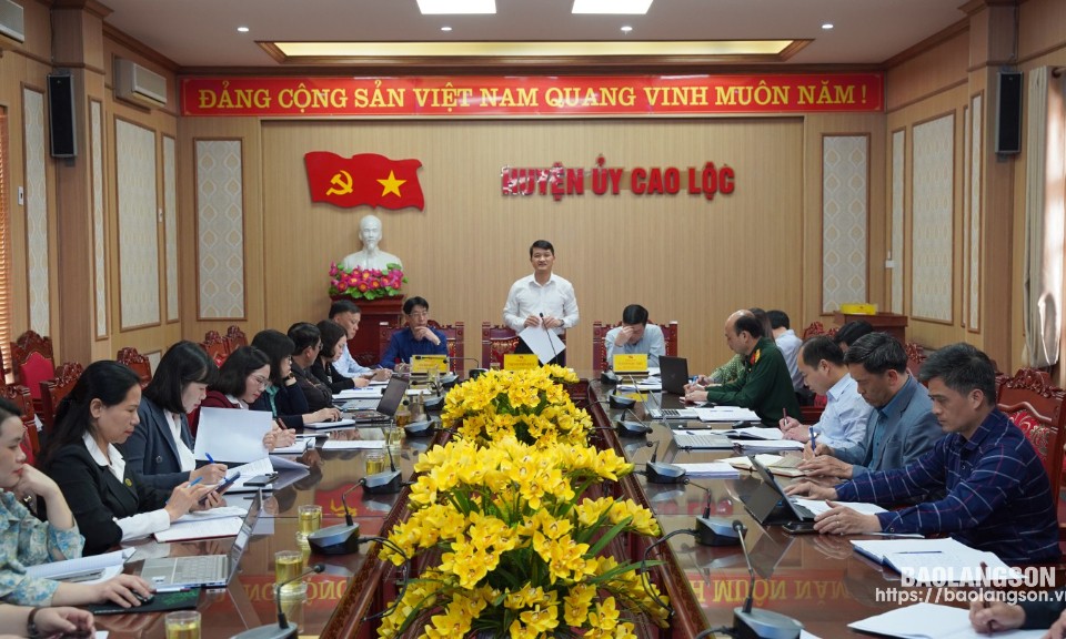 Cao Lộc: Đánh giá công tác lãnh đạo, chỉ đạo trong thực hiện xoá nhà tạm, nhà dột nát trên địa bàn