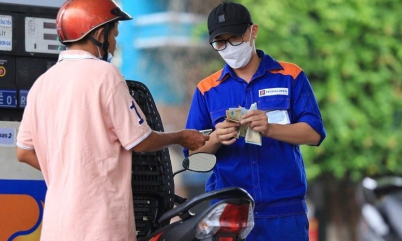 Giá xăng, dầu đồng loạt giảm