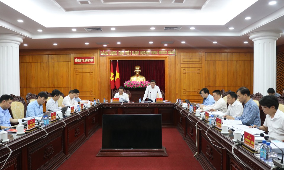 Họp Tổ Biên tập Văn kiện Đại hội đại biểu Đảng bộ tỉnh lần thứ XVIII, nhiệm kỳ 2025-2030