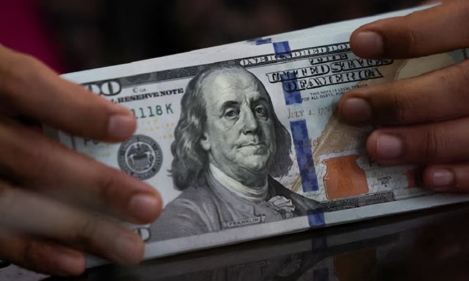 Tỷ giá USD hôm nay (12-4): Đồng USD rớt xuống mức đáy 3 năm so với EUR