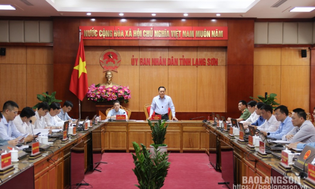UBND tỉnh họp xem xét tiến độ triển khai các dự án khu, cụm công nghiệp đã thành lập trên địa bàn tỉnh