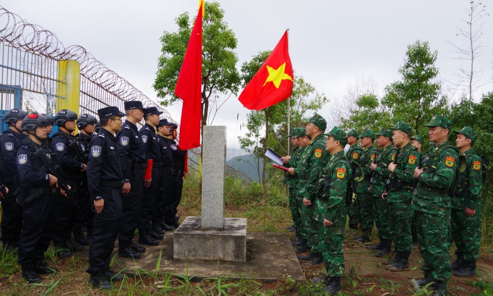 Xây dựng biên giới hòa bình, hợp tác, hữu nghị