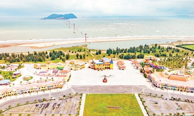 Tăng sức hút du lịch biển Bắc Trung Bộ