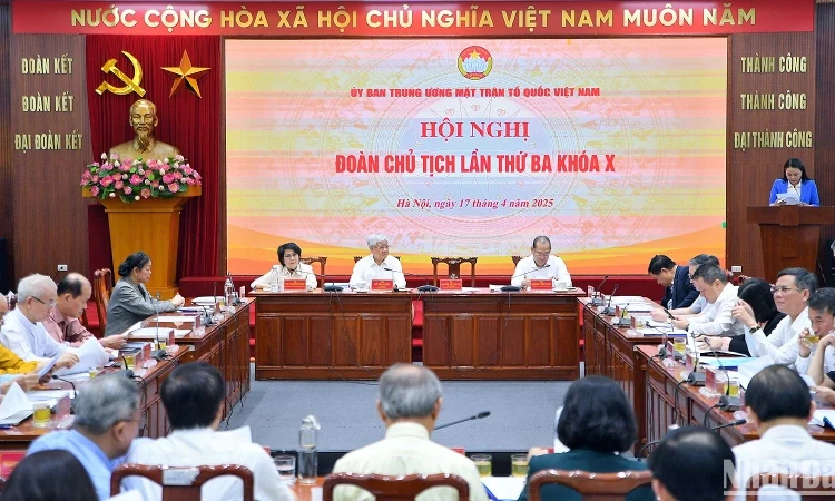 Bảo đảm bộ máy Mặt trận Tổ quốc Việt Nam đi vào hoạt động từ ngày 1/7