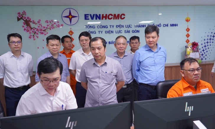 EVN sẵn sàng phương án bảo đảm điện dịp Lễ 30/4 -1/5