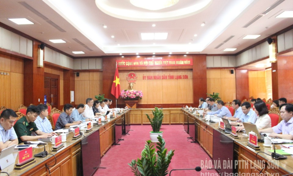 Hội đồng Dân tộc Quốc hội làm việc với UBND tỉnh