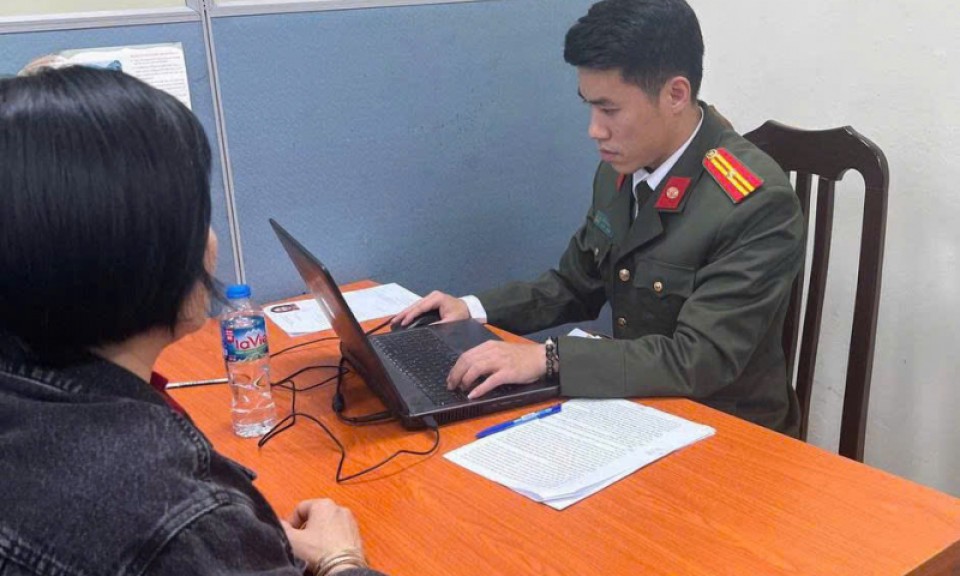 Bị xử phạt vì phát live stream thông tin sai sự thật tại điểm cấp đổi GPLX
