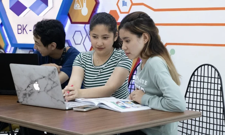 Thí sinh cả nước bắt đầu đăng ký dự thi tốt nghiệp THPT năm 2025