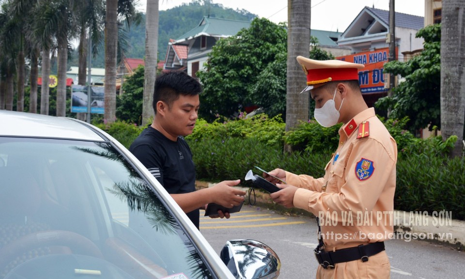 Đảm bảo an toàn giao thông dịp nghỉ lễ 30/4 - 1/5