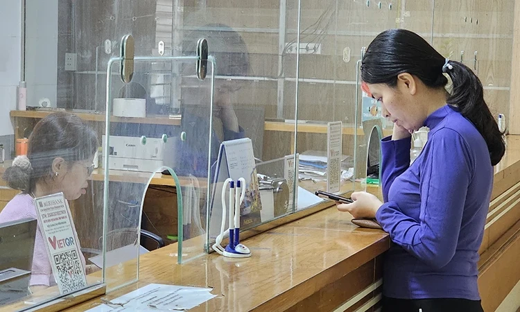 Thanh tra, kiểm tra, kiểm nghiệm sản phẩm dược, tiếp nhận, xử lý các thông tin về thuốc giả